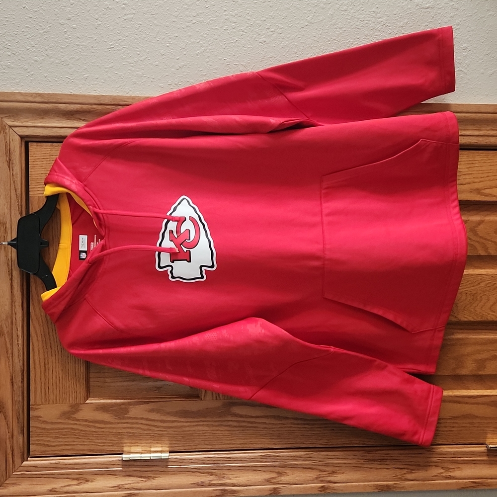 ❤️💛 Kansas City Chiefs hoodie ❤️💛